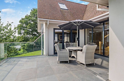 Martlesham Heath House | Branson's Estate - Six Bedroom House, Sleeps 12