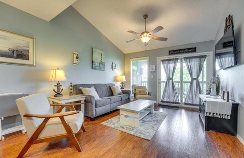 Notch Estates Apartment | Branson West Condo Less Than 2 Mi to Silver Dollar City!