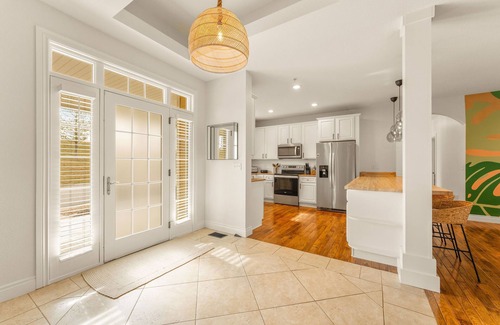 Branson House | BransonBliss: Golf, CommunityPool, Fireplace, Workspace, 30ft patio