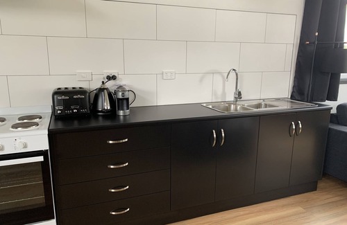Branxholm House | Branxholm Lodge 2-12 people only 8km from Derby