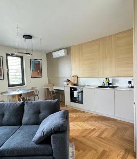 Karlova Ves Apartment | Bratislava FORESTPARK, FREE parking, self-check IN