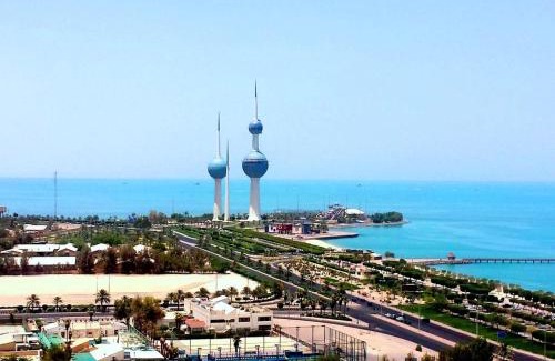 Salmiya Hotel | Bravo Royal Hotel Suites