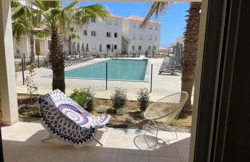 Bravone Apartment | BRAVONE 135- T4- Piscine en résidence- pieds dans l'eau- clim-wifi