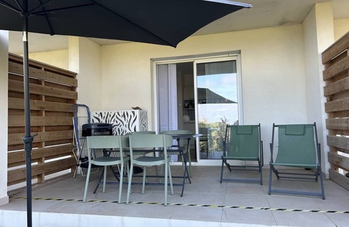 Bravone Apartment | BRAVONE 74-sea view-waterfront-heated pool-wifi