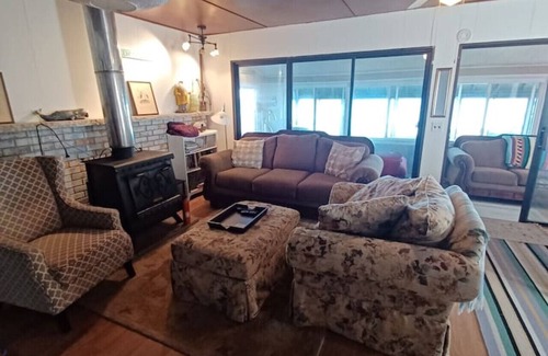 Au Gres House | Brawny Lass - AuGres