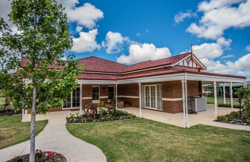 Keysbrook Bed & Breakfast | Braybrook Boutique Bed and Breakfast