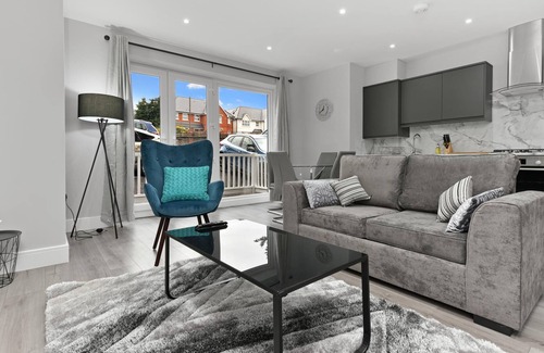 Bray on Thames Apartment | Braywick Serviced Apartments by Ferndale Apt 02