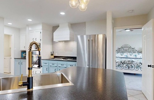 Glenhaven Apartment | Brazos Belle ~ Aggieland Vacation Rentals