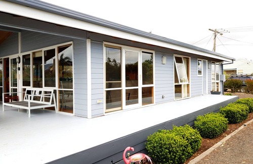 Indented Head House | Breakaway holiday house