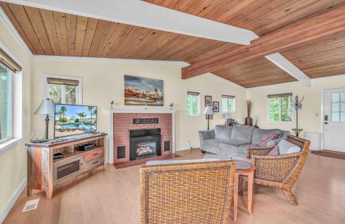 Lincoln Beach House | Breaking Waves Retreat