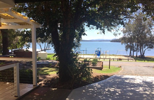 Coomba Park Cottage | Bream Cottage With Wallis Lake Water Views