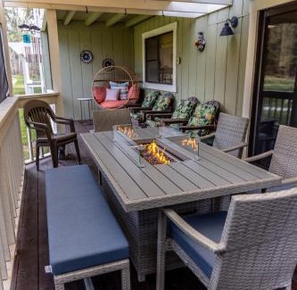 Plumas Eureka Estates House | Breath in Fresh Mt Spring Air from a Private Deck with a River & Golf Course View