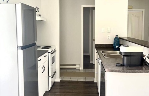 Regional District of Nanaimo Apartment | Breathe Deep. Sleep Easy. Stay Oceanside