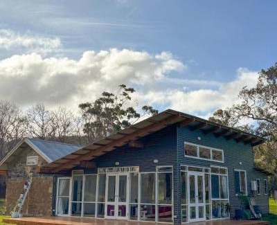 Hindmarsh Valley House | Breathe Holiday Retreat - 107 Nettle Hill Rd, Hind