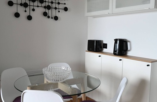 La Croix des Gardes Apartment | Breathtaking. Cannes