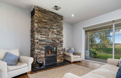 Windera House | Breathtaking Country Retreat Perfect for Families