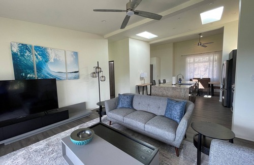 Moanalua House | BREATHTAKING GOLF COURSE VIEWS, HOME "B", MODERN-CLEAN-NEW, UNWIND IN PARADISE!