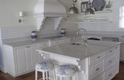 Lac-Brome House | Breathtaking Lakefront View Million Dollar View by the Lake in Quebec