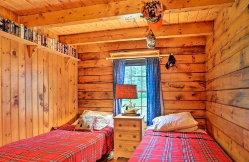 Long Eddy House | Breathtaking Long Eddy Cabin! Delaware River Fishing Access Right Down the Road!