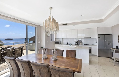 The Entrance Apartment | Breathtaking Luxury Penthouse - perfect escape