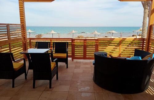 Zafarana House | Breathtaking Luxury & Spacious FAMILY 2-Bed 1st Row Seaview at Stella SeaView Sokhna - Families Only