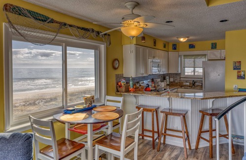 Wilmington Beach Condo | Breathtaking Oceanfront Views From Pier To Pier