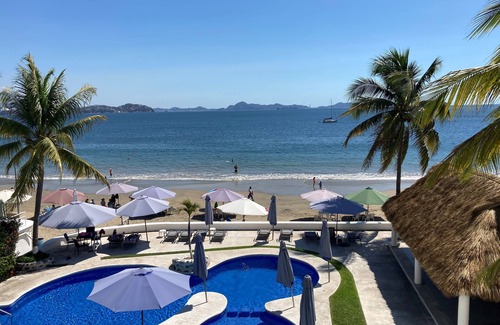 Manzanillo Apartment | Breathtaking ocean front condominium in the gated community of Club Santiago