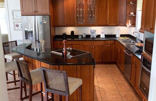 Dunmore Town House | BREATHTAKING : on water front with panoramic views + pool + dock