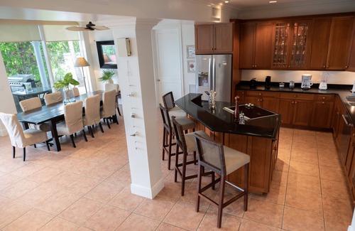 Dunmore Town House | BREATHTAKING : on water front with panoramic views + pool + dock