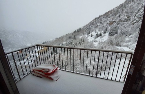 Lucoli Apartment | Breathtaking panorama in a quiet corner of Abruzzo paradise.