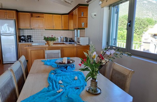 Kilada House | Breathtaking sea view, pool, close to the beach, wifi - holiday house Argolis, P