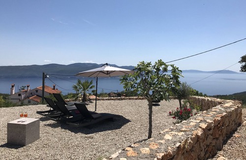 Zagore Apartment | Breathtaking sea view - with infinity pool