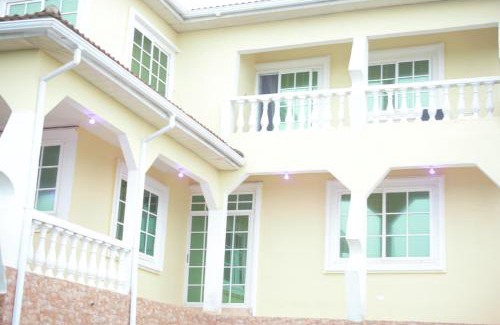 Akyinim House | Breathtaking view