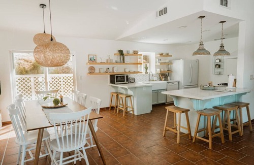Ahwahnee Apartment | Breathtaking Views, Boho Chic Design by Casa Oso