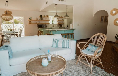 Ahwahnee Apartment | Breathtaking Views, Boho Chic Design by Casa Oso
