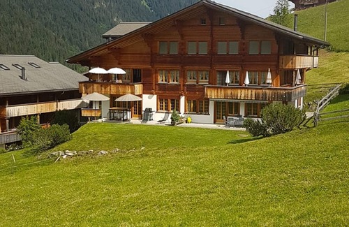 Lauenen Ski Chalet | BREATHTAKING VIEWS FROM THE STAND ALONE BUCOLIC/GSTAAD CHALET