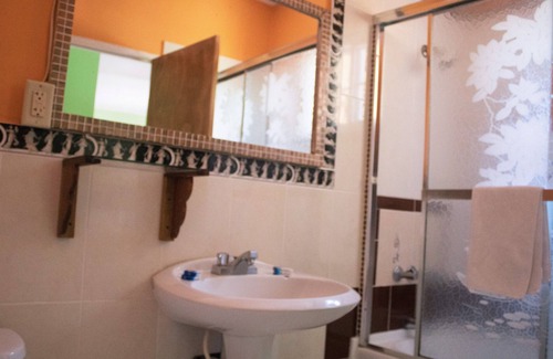 Greenwood House | Breathtaking Views Emerald Views! Attention Eco Tourism lovers!