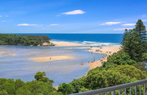 Currimundi Apartment | Breathtaking Views Over Currimundi Lake!