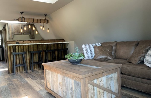 Grantsdale House | Breathtaking Views of the Bitterroot Mountains!!!