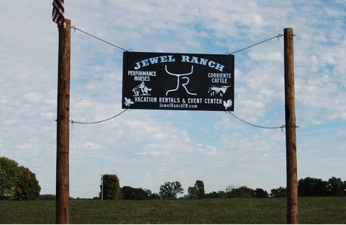 Springfield House | Breathtaking views on 100 acre ranch