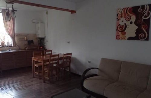 Cornu House | Breaza - Grădina Ascunsa