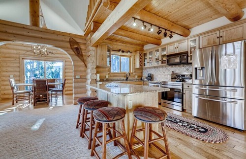 Breckenridge Heights House | Breck Cabin/Mins from Town & Lifts/Hot Tub