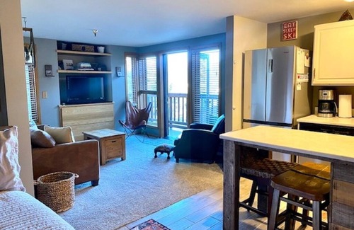 Four O'Clock Condo | Breck Tyra SKI IN & SKI OUT - Mountain Views