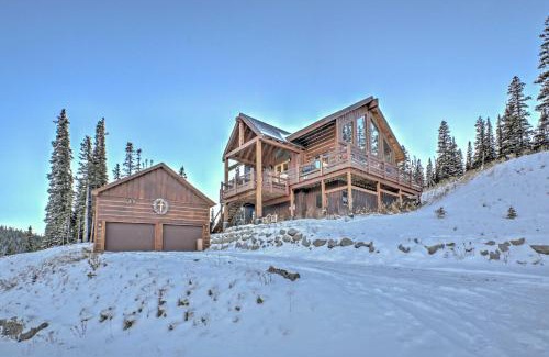 Quandary Village House | Breckenridge Sky Lodge with Hot Tub and Gas Grill!