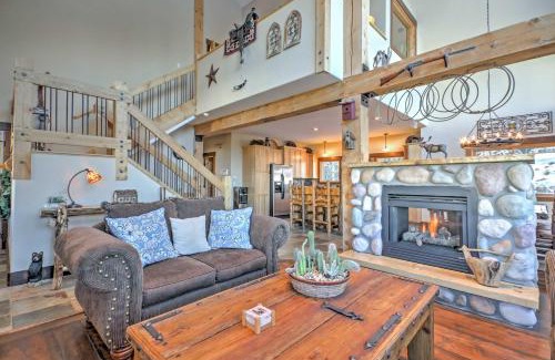 Quandary Village House | Breckenridge Sky Lodge with Hot Tub and Gas Grill!