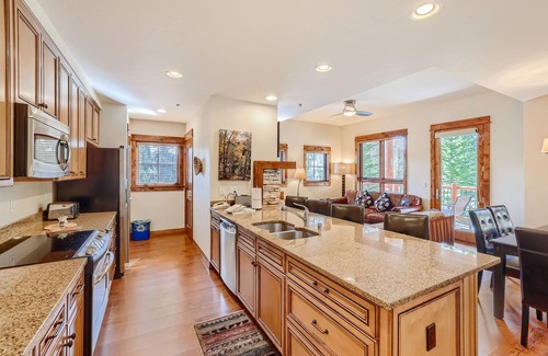 Four O'Clock Condo | Breckenridge villa next to the Snowflake lift with shared hot tub & pool