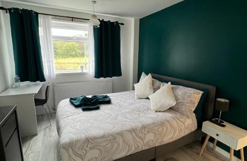 Seisdon House | Bree and Geesi