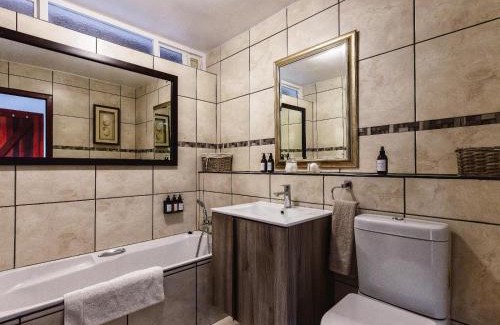 Port Beaufort House | Breede River Views, Waterfront, Gated Estate