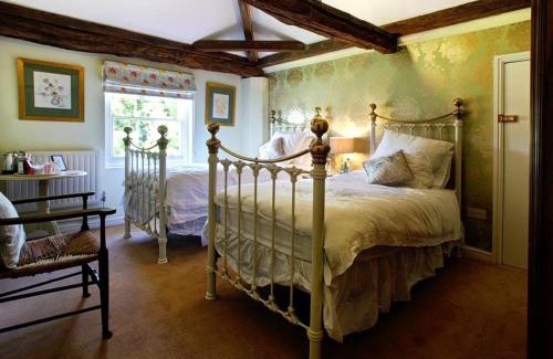Breedon on the Hill Bed & Breakfast | Breedon Hall