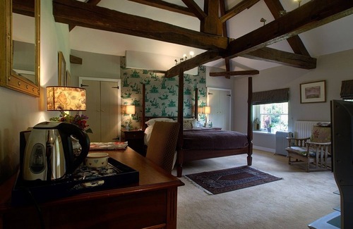Breedon on the Hill Bed & Breakfast | Breedon Hall